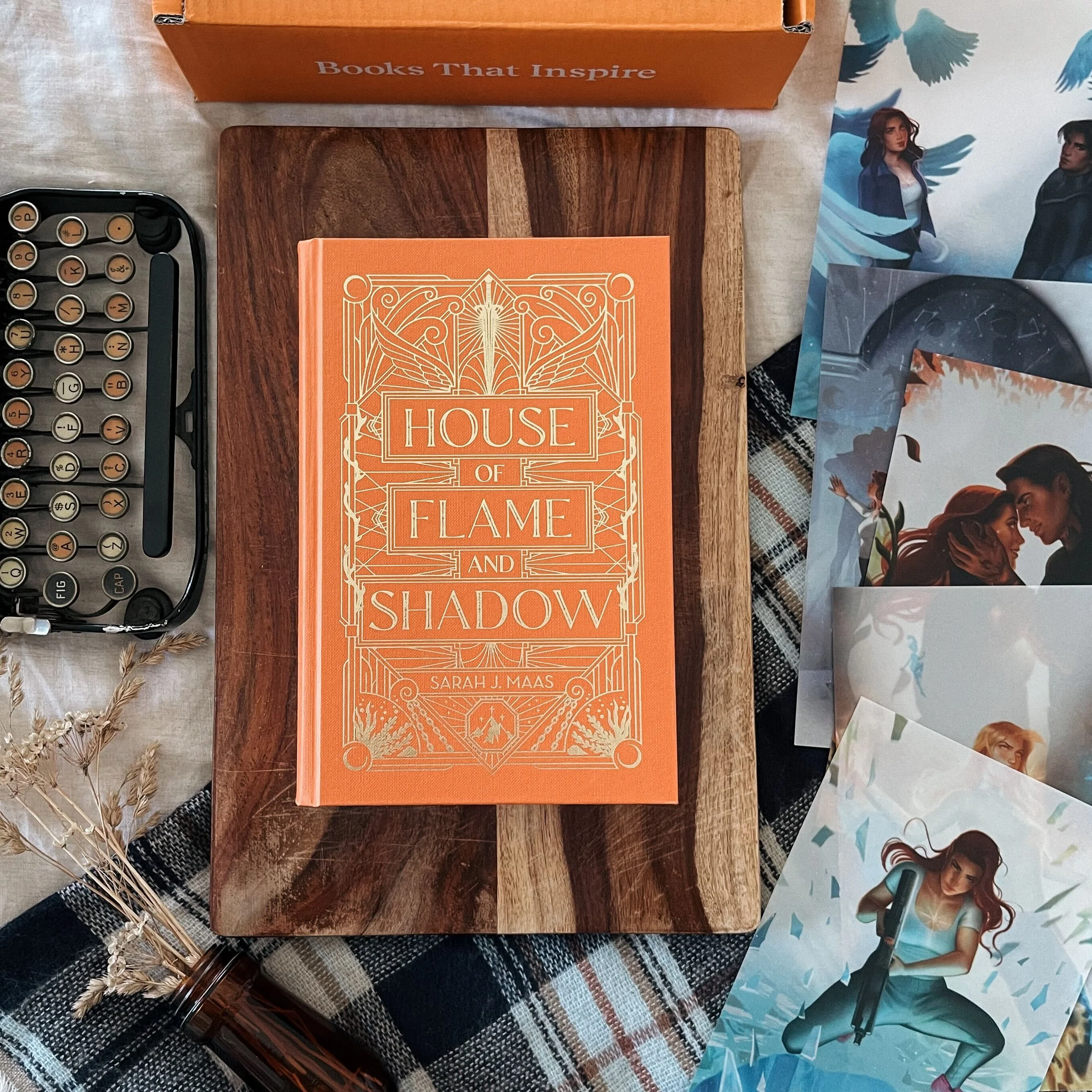 Crescent City – House of Flame and Shadow by Sarah J Maas (Illumicrate Exclusive) - Image 2