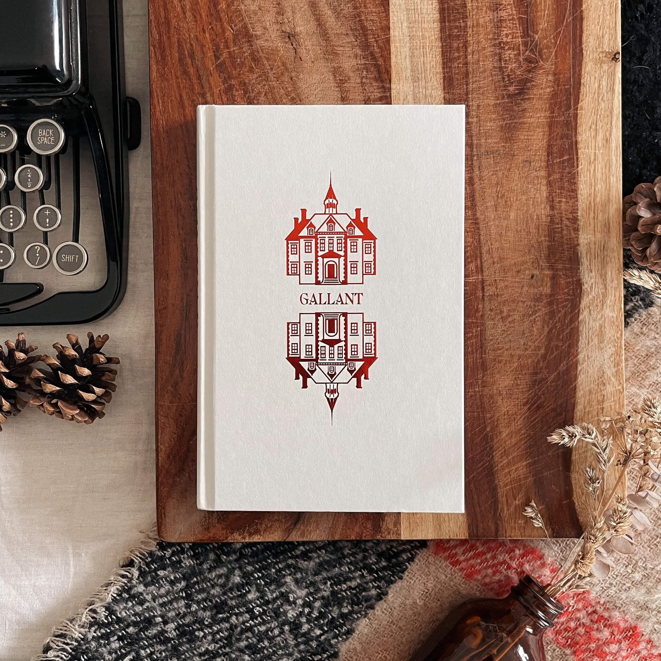 Gallant by V.E. Schwab (Illumicrate Exclusive) - Image 2