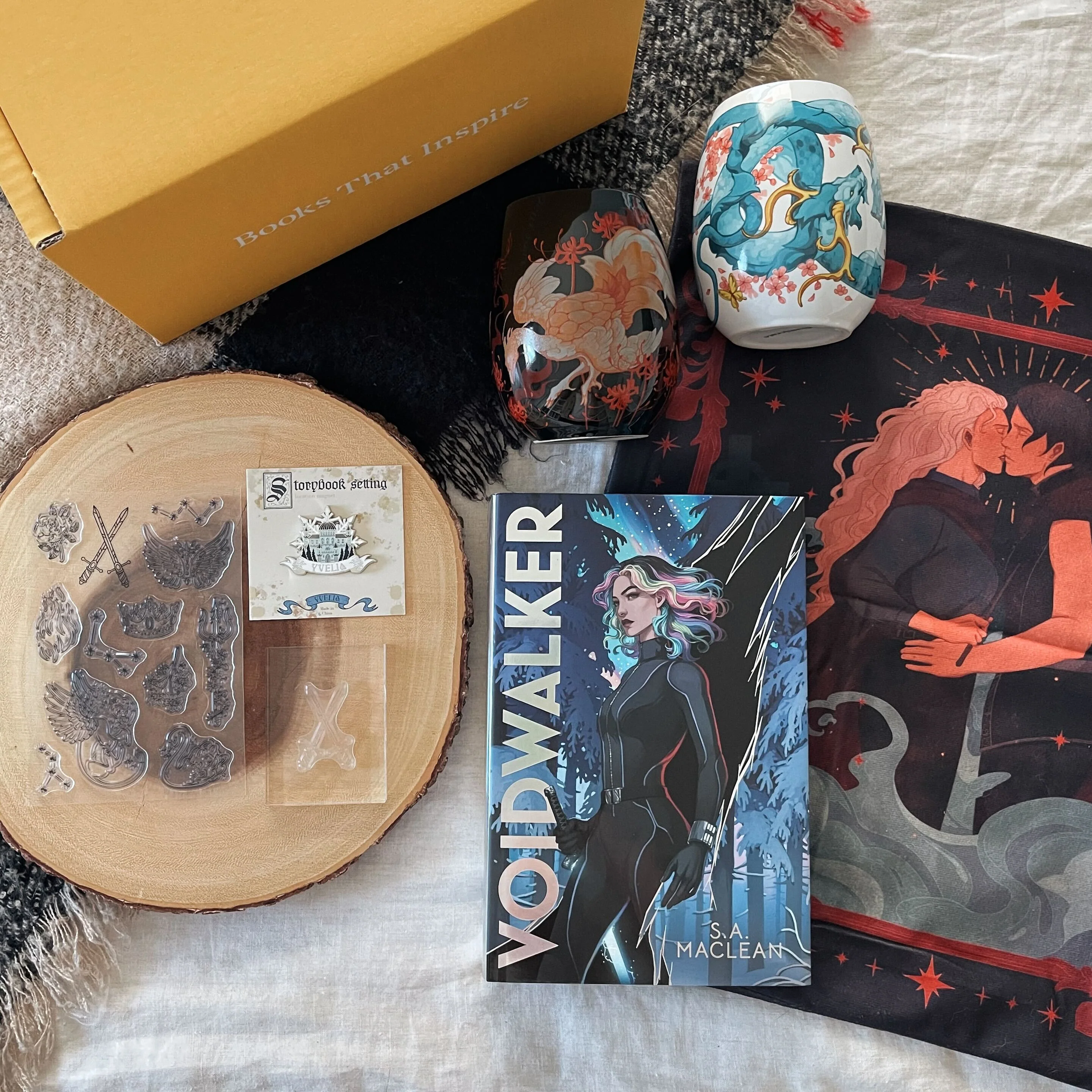 Voidwalker by S.A. MacLean full box (Illumicrate 'Kill This Love' Exclusive)